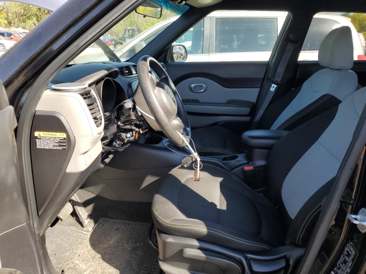 2016 KIA SOUL + - Image 7