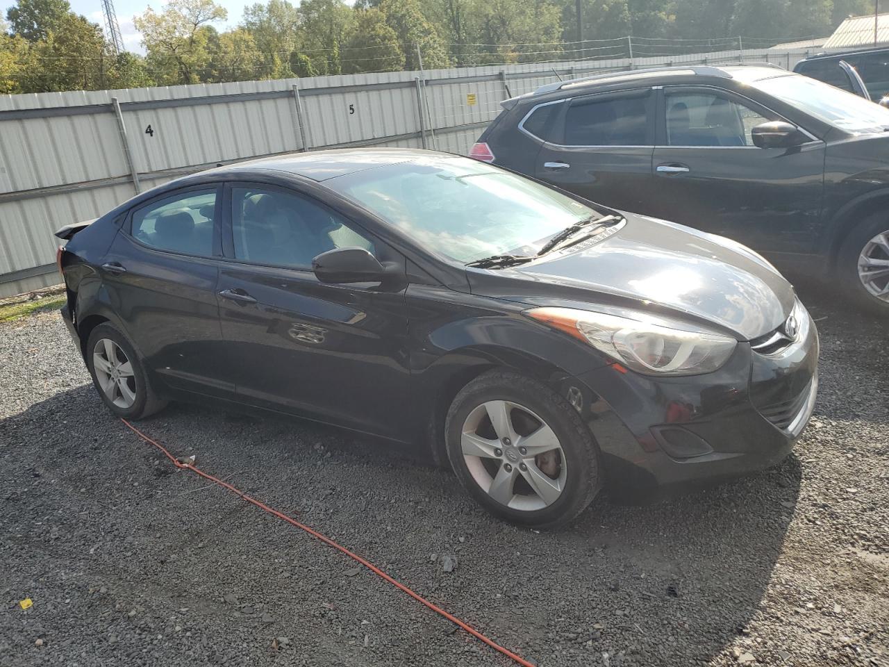 2013 HYUNDAI ELANTRA GL - Image 4