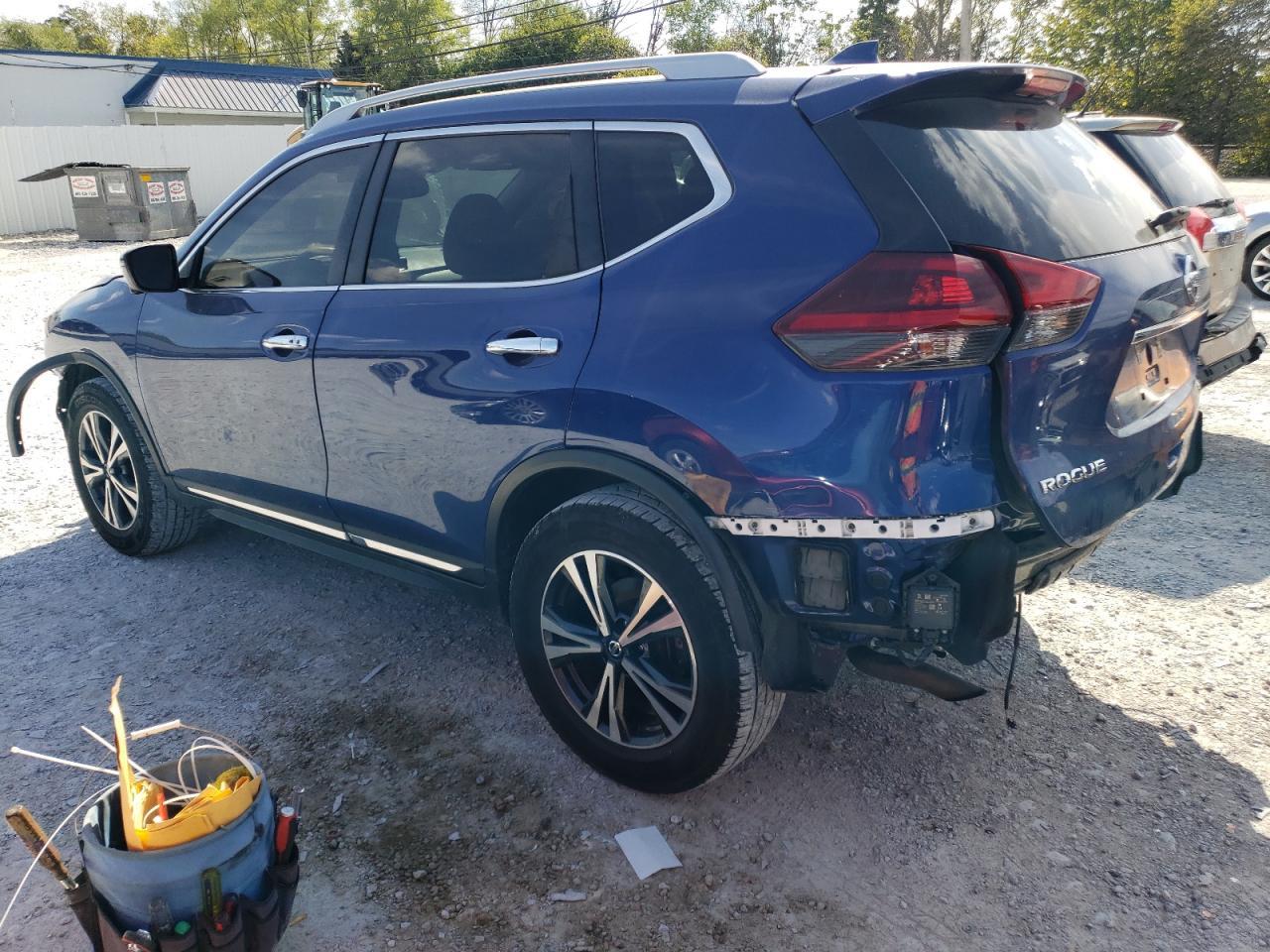 2018 NISSAN ROGUE S - Image 2