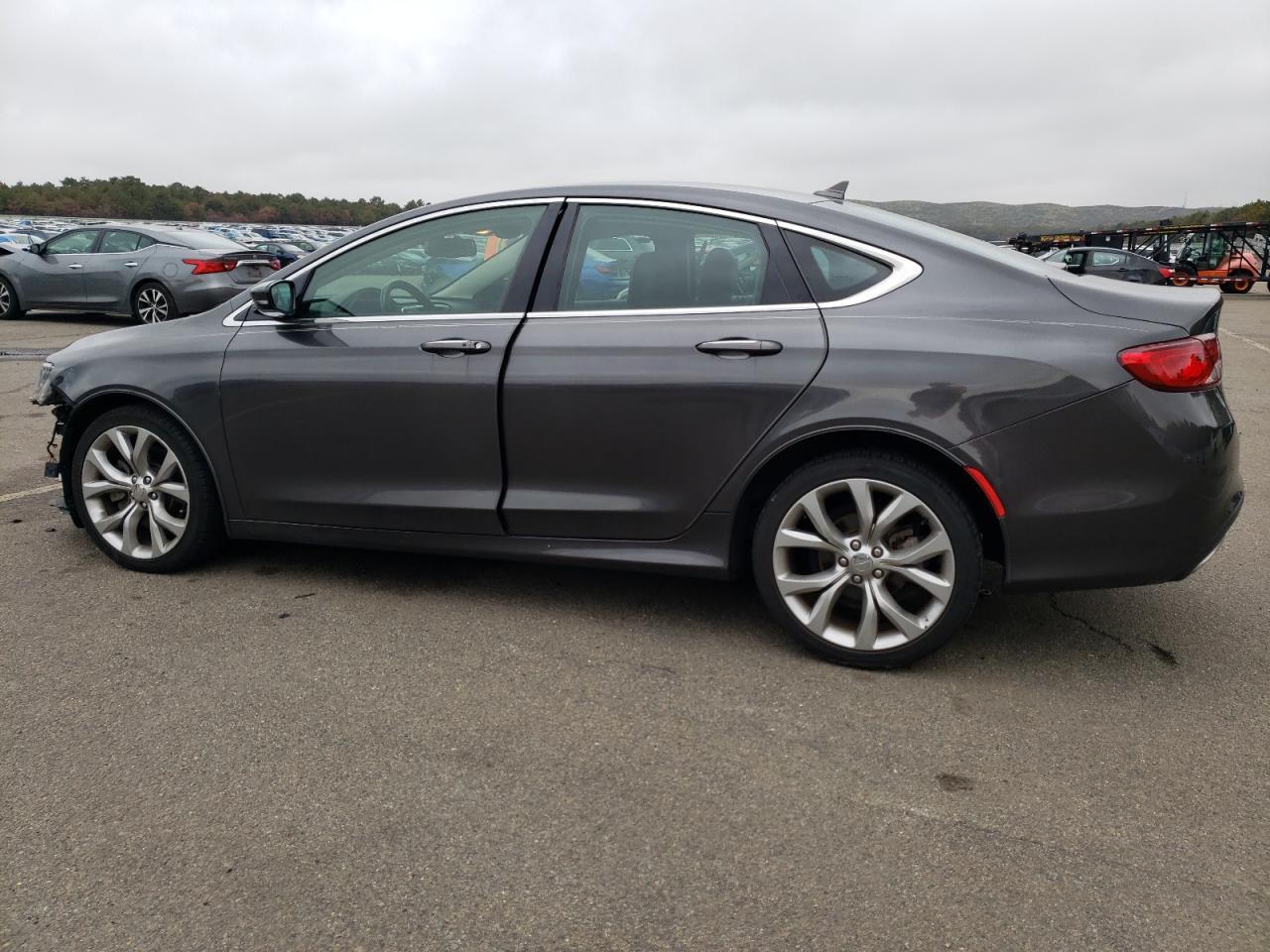 2015 CHRYSLER 200 C - Фото 2