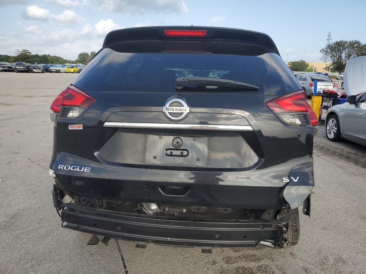 2017 NISSAN ROGUE S - Image 6