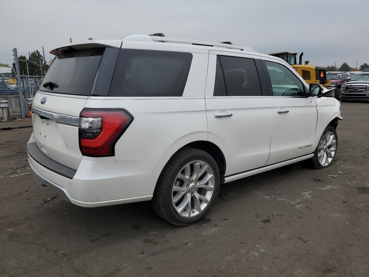 2019 FORD EXPEDITION - Фото 3