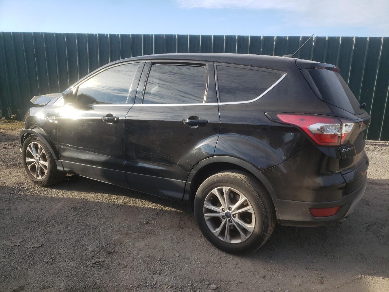 2017 FORD ESCAPE SE - Фото 2