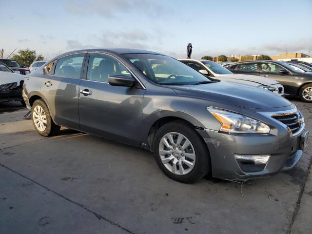 2015 Nissan Altima 2.5 - Фото 4