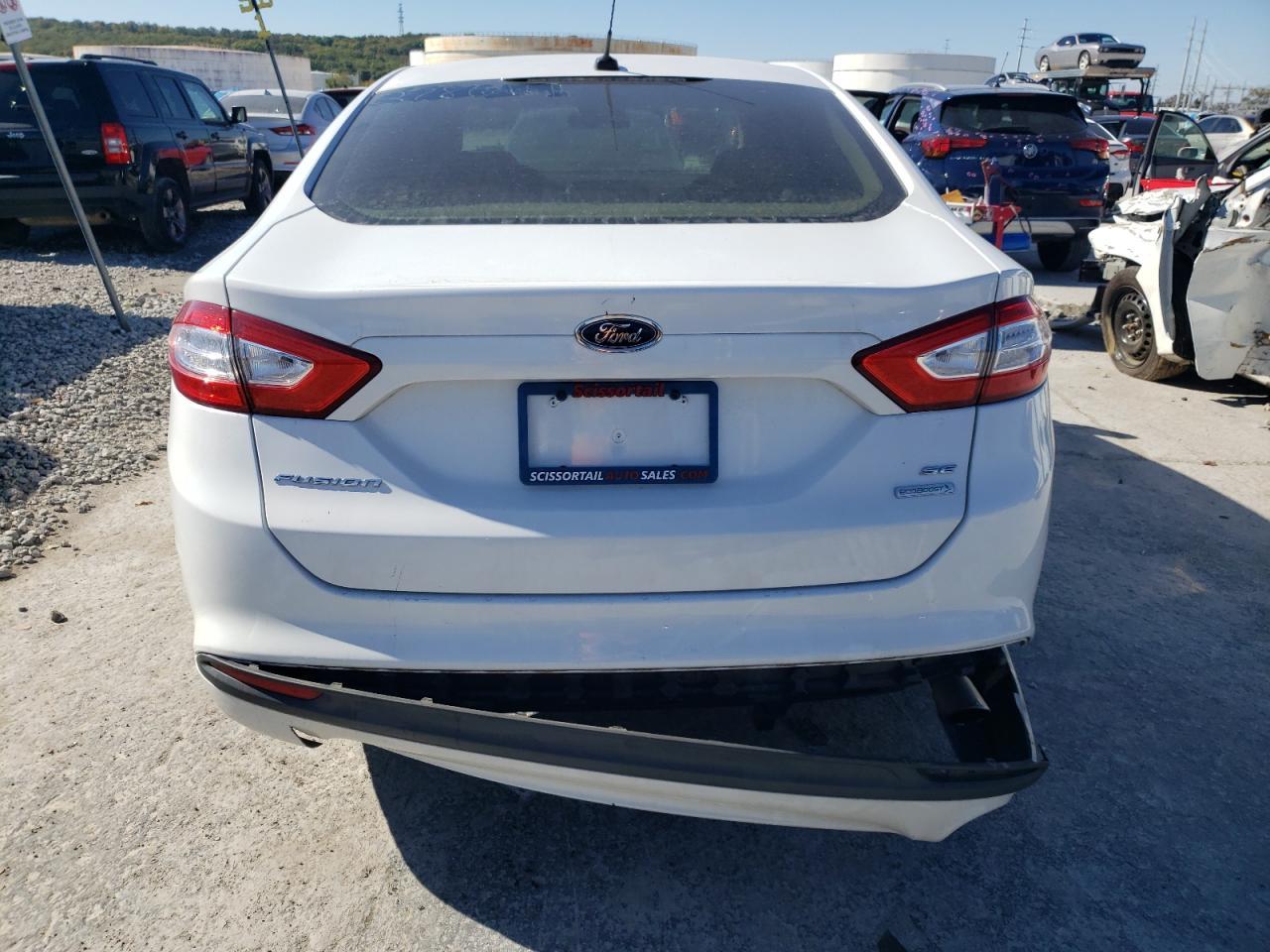 2014 FORD FUSION SE - Image 6