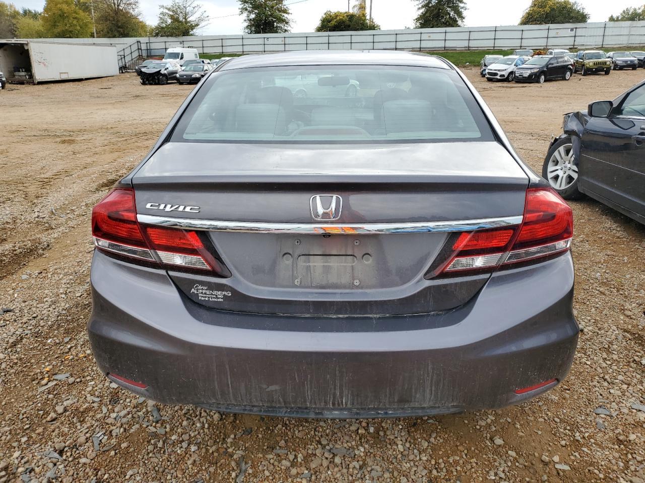 2015 HONDA CIVIC LX - Фото 6