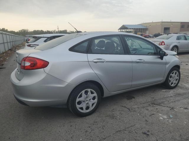 2013 Ford Fiesta Se - Image 3