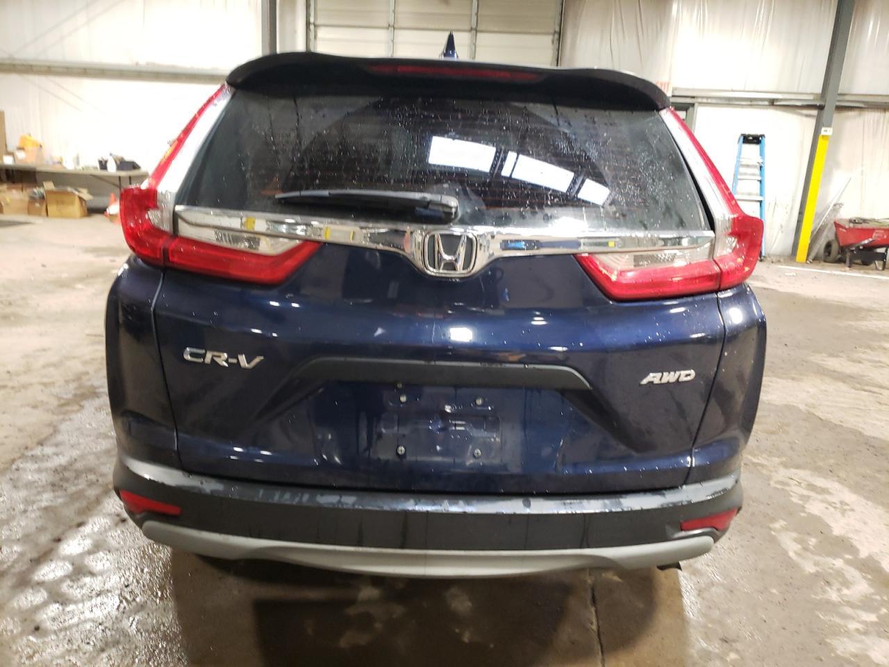 2017 HONDA CR-V LX - Image 6