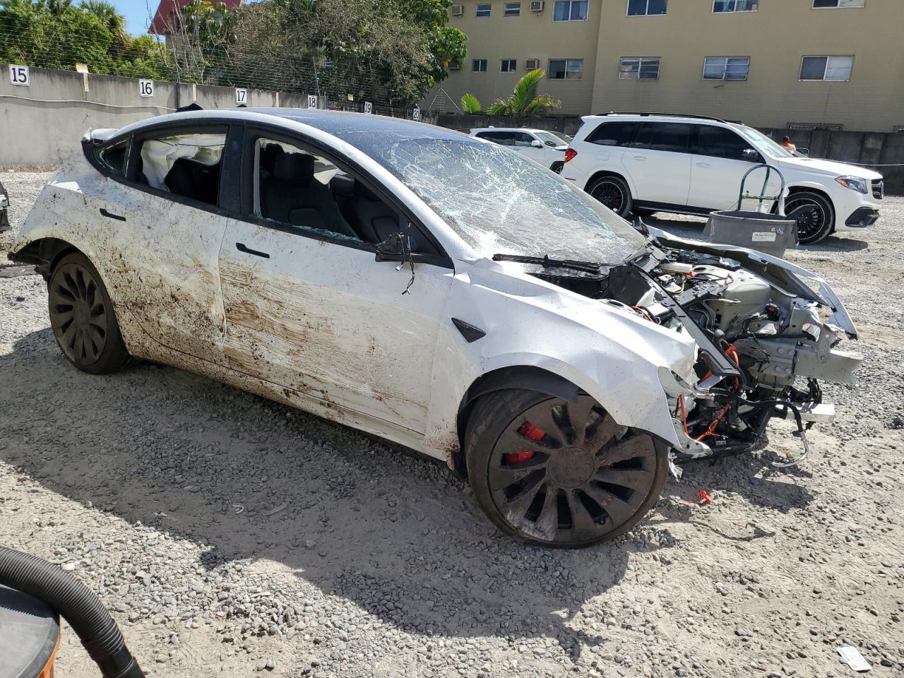 2023 TESLA MODEL 3 - Фото 4