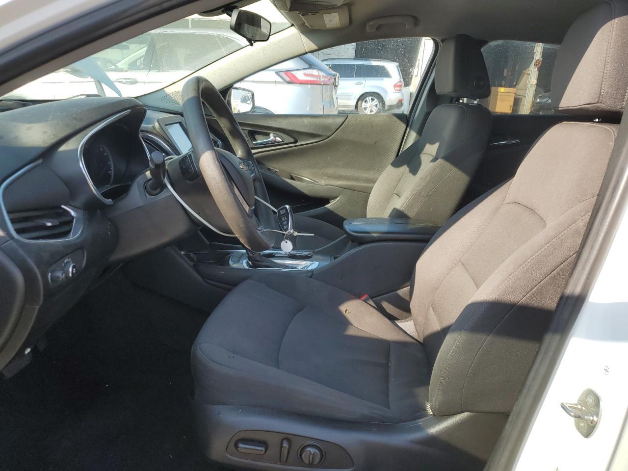 2017 CHEVROLET MALIBU LT - Image 7