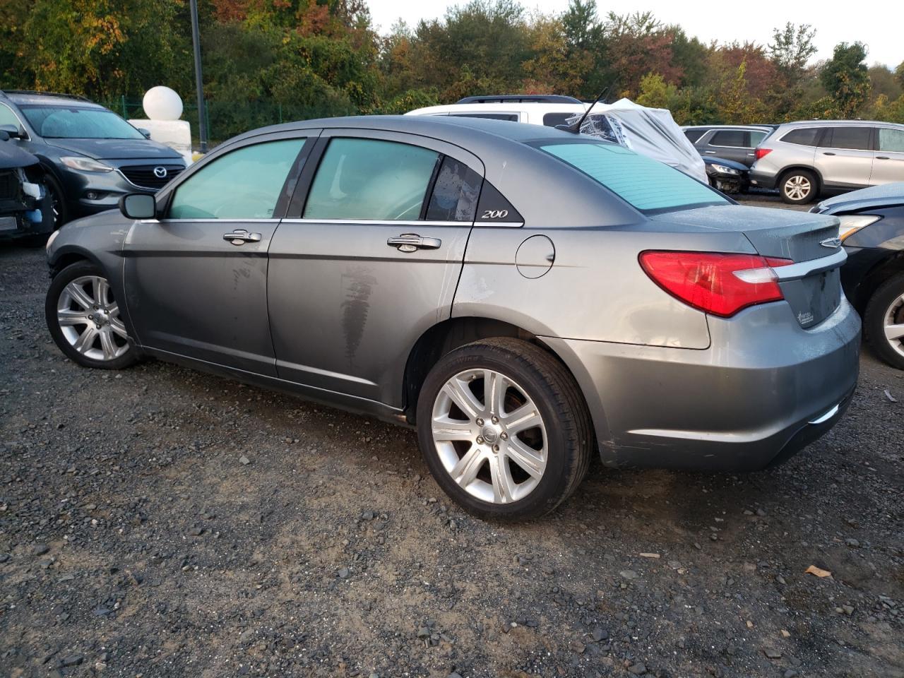 2013 CHRYSLER 200 LX - Фото 2