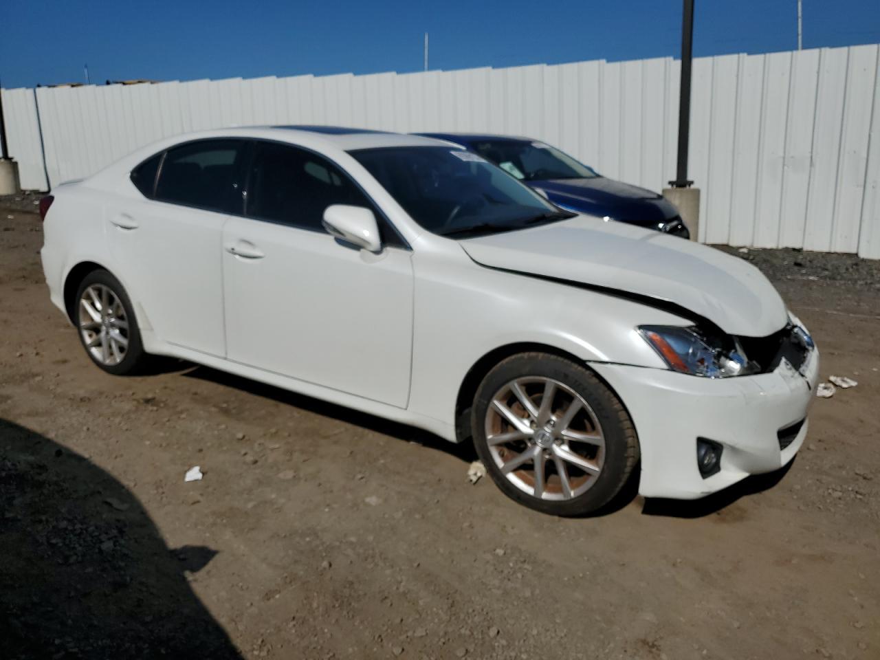 2011 LEXUS IS 250 - Image 4