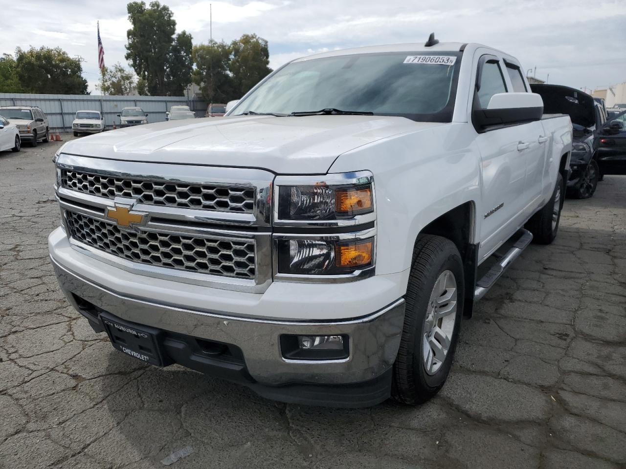 2015 CHEVROLET SILVERADO