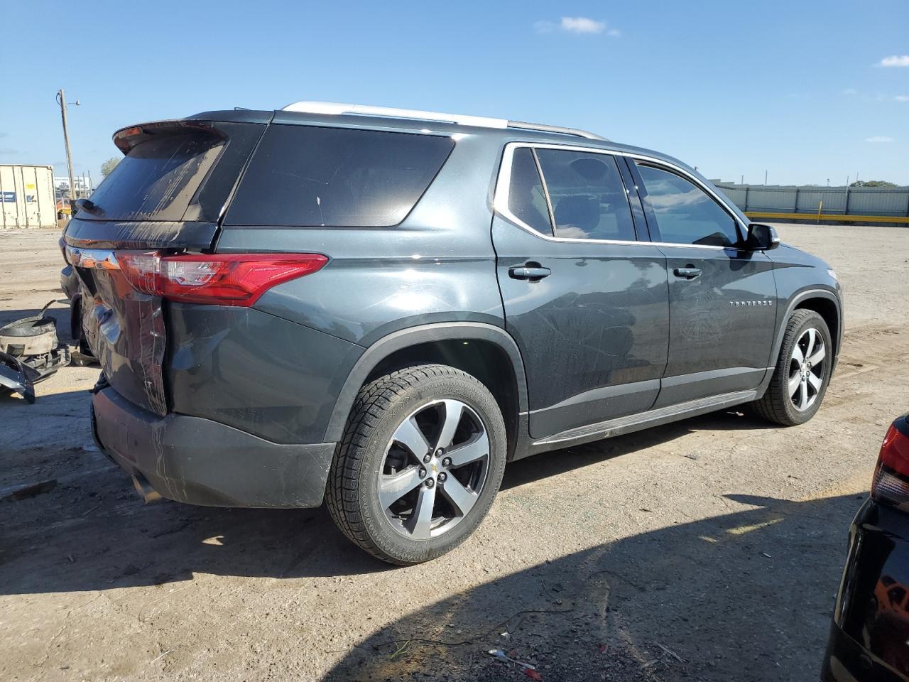 2018 CHEVROLET TRAVERSE L - Фото 3