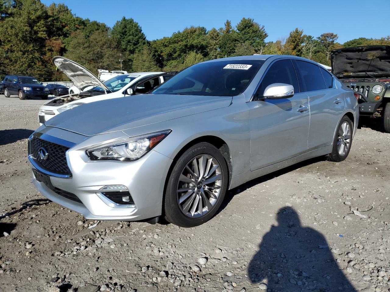 2019 INFINITI Q50 LUXE