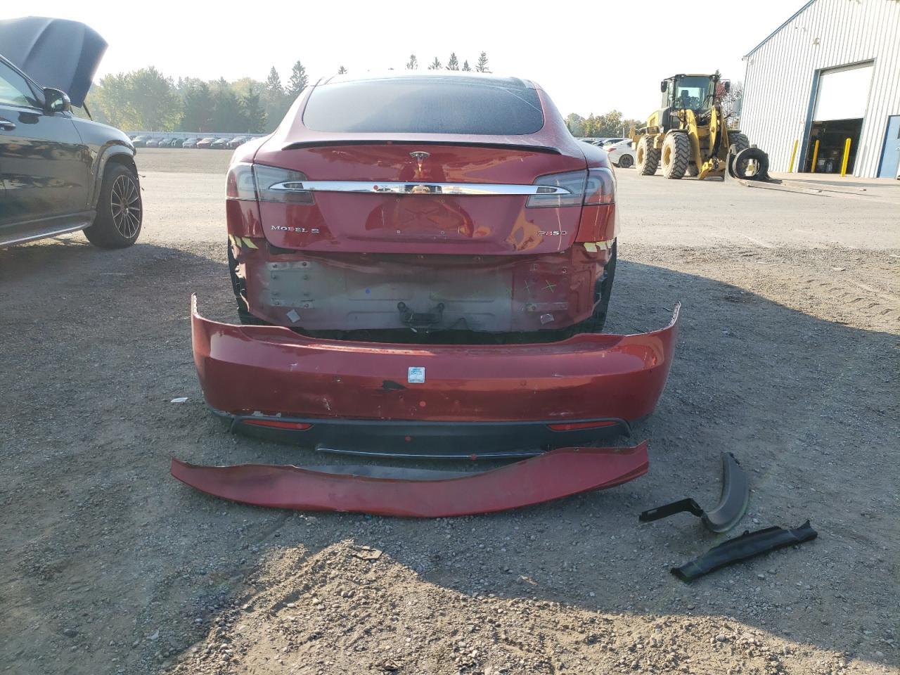 2015 TESLA MODEL S 85 - Image 6