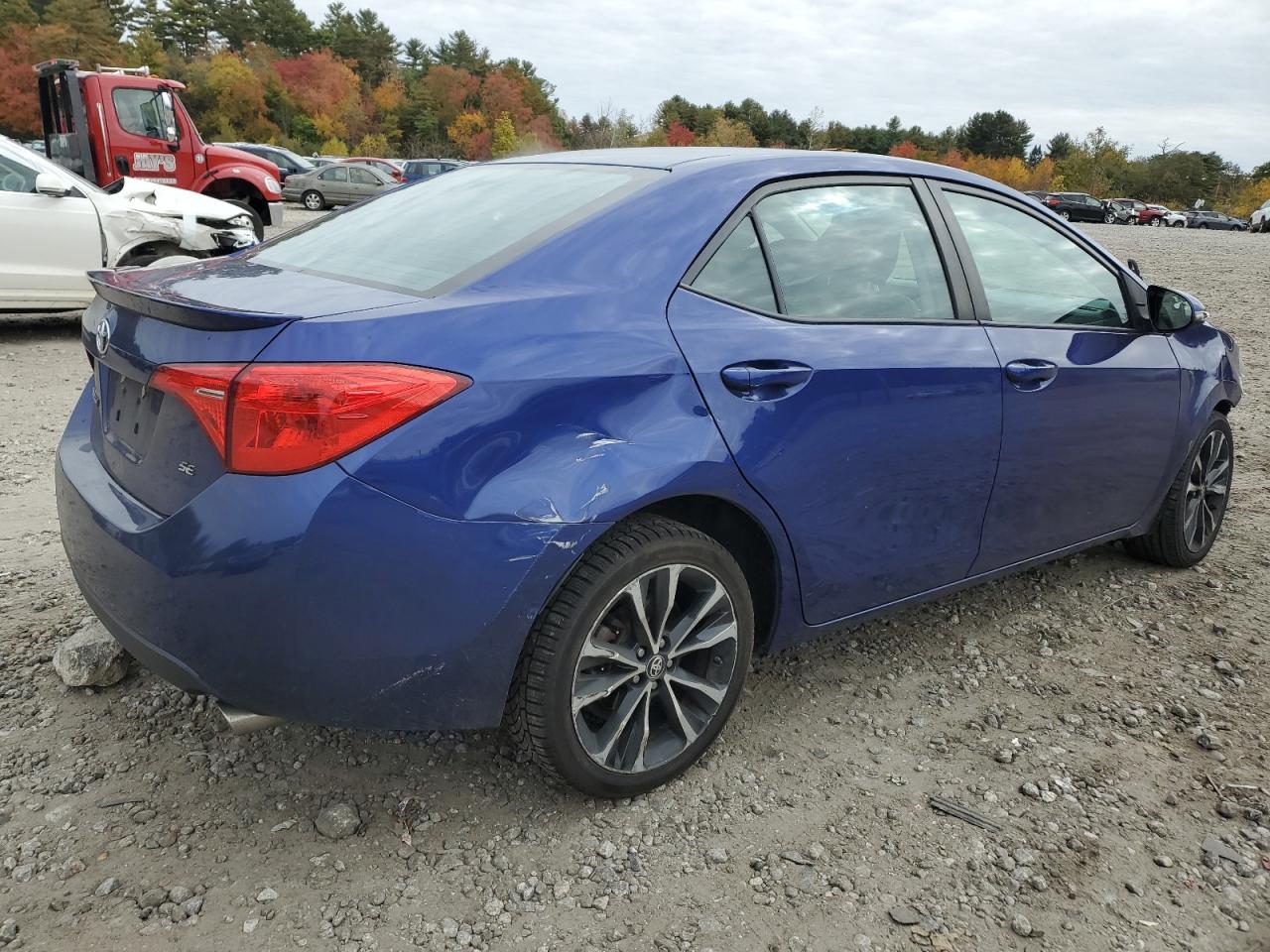 2018 TOYOTA COROLLA L - Фото 3
