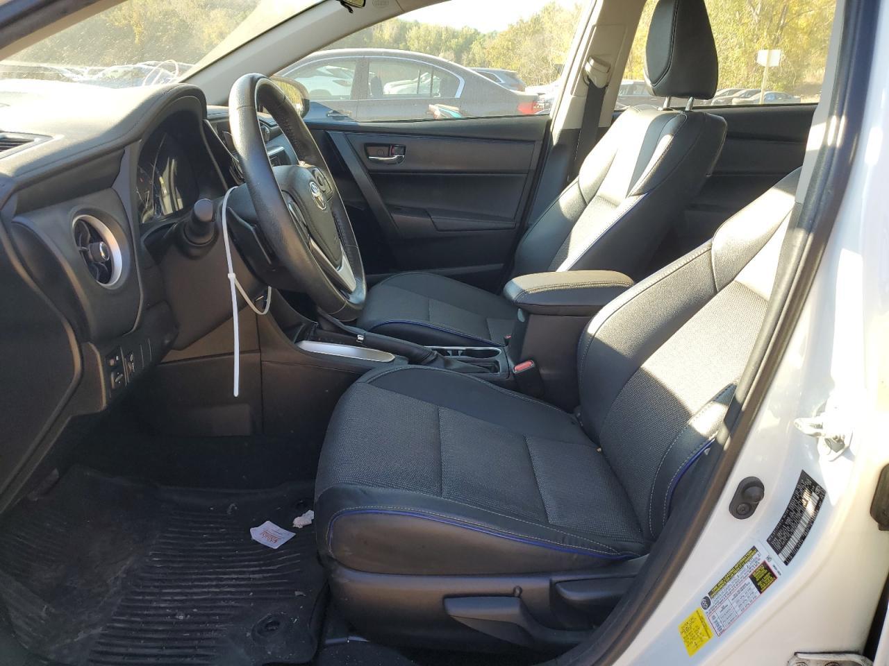 2019 TOYOTA COROLLA L - Image 7