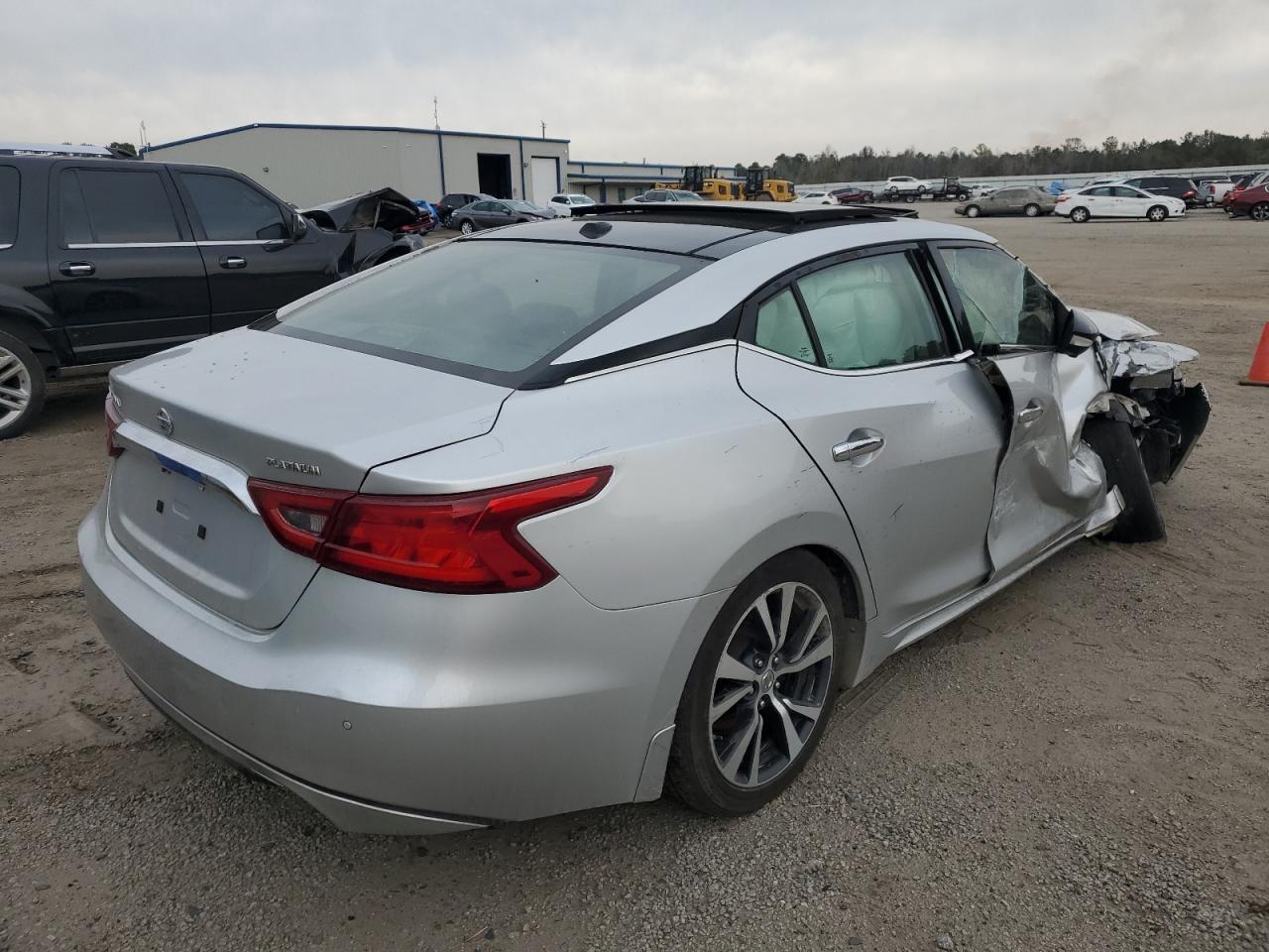 2017 NISSAN MAXIMA 3.5 - Image 3