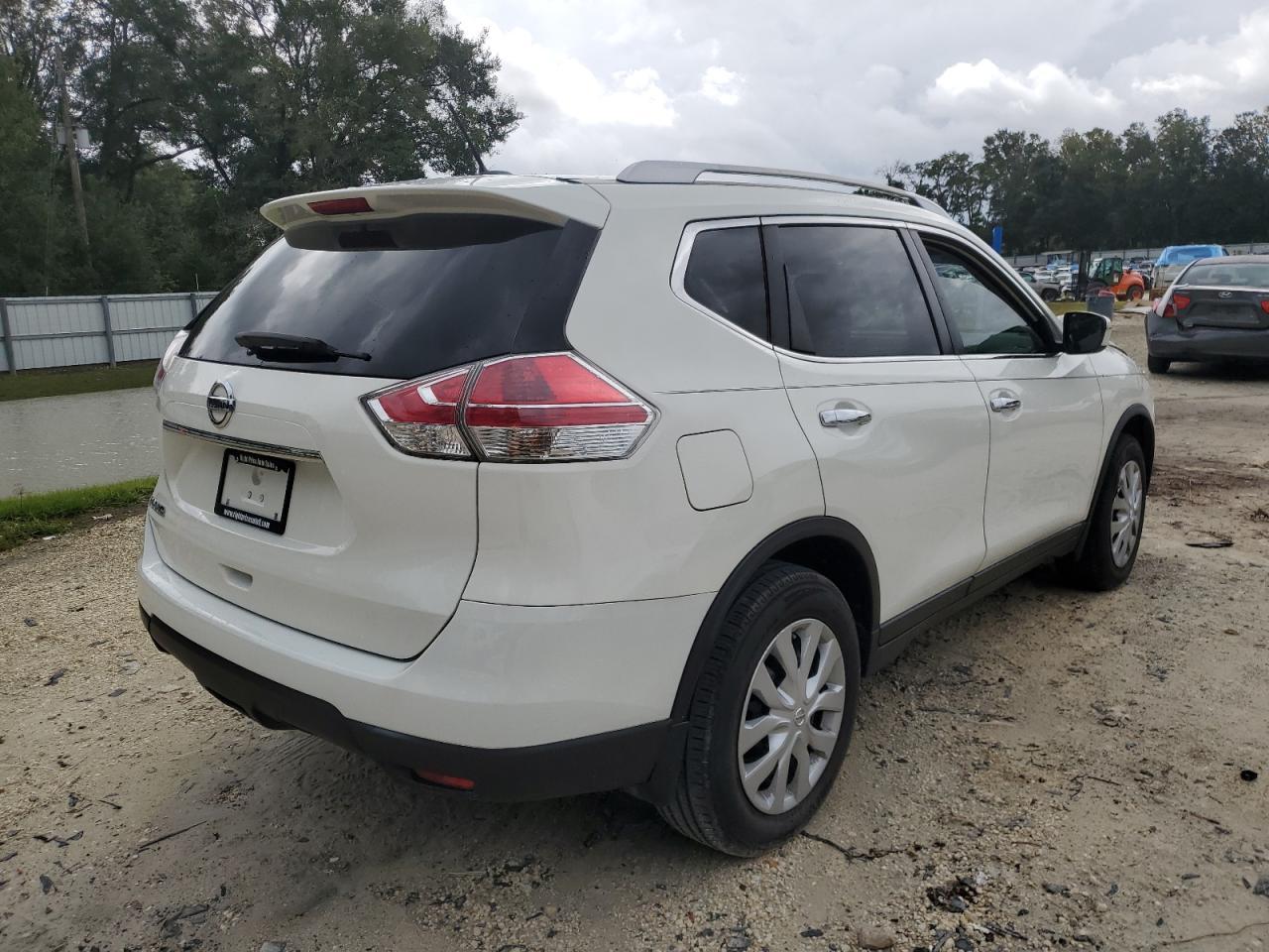 2016 NISSAN ROGUE S - Фото 3