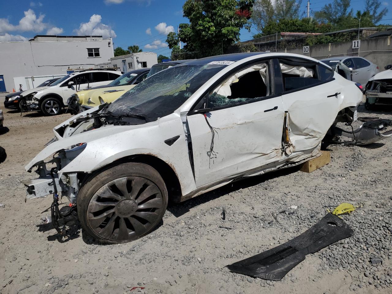 2023 TESLA MODEL 3