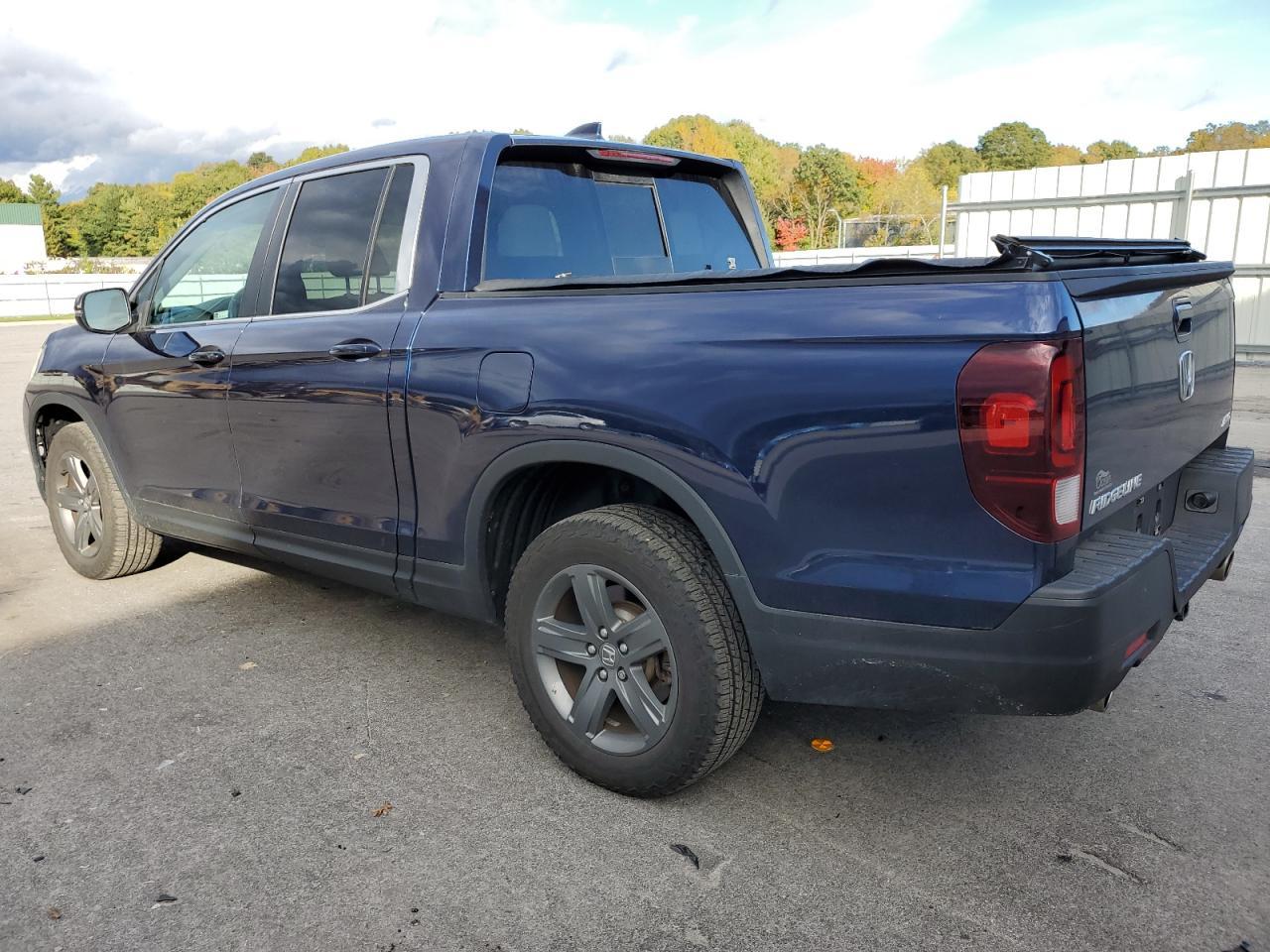 2022 HONDA RIDGELINE - Image 2