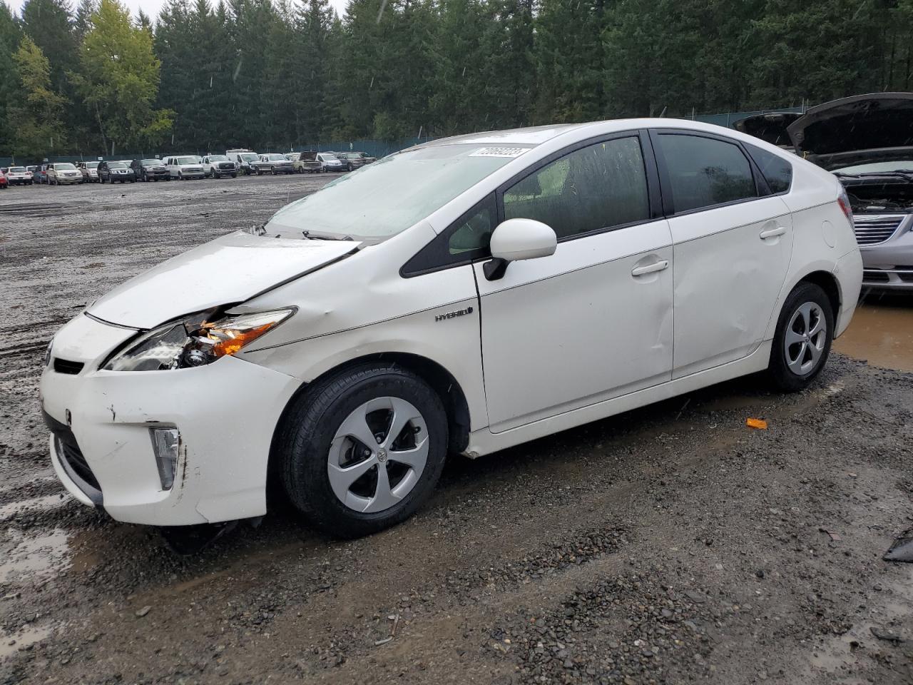 2013 TOYOTA PRIUS