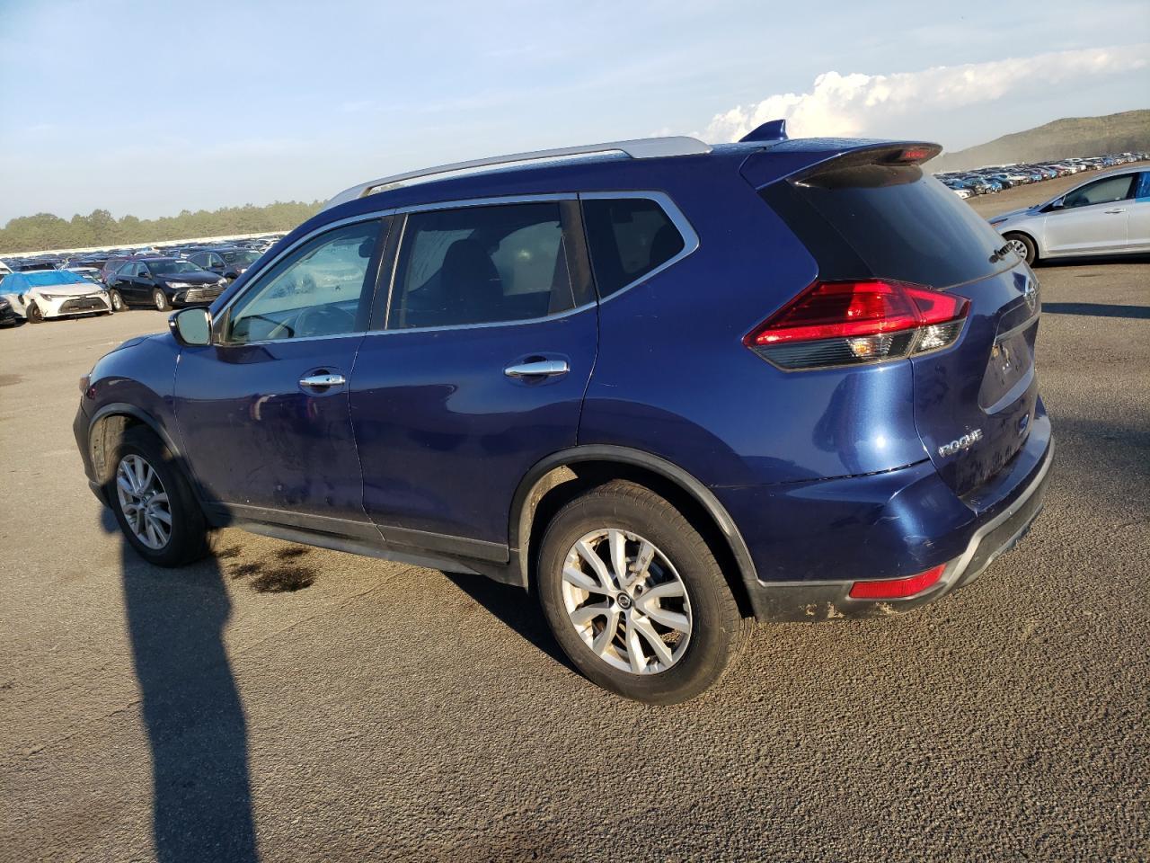 2017 NISSAN ROGUE S - Image 2