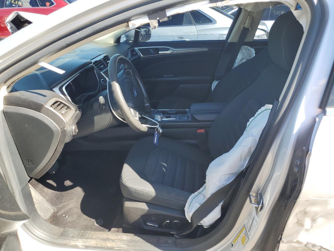 2017 FORD FUSION SE - Фото 7
