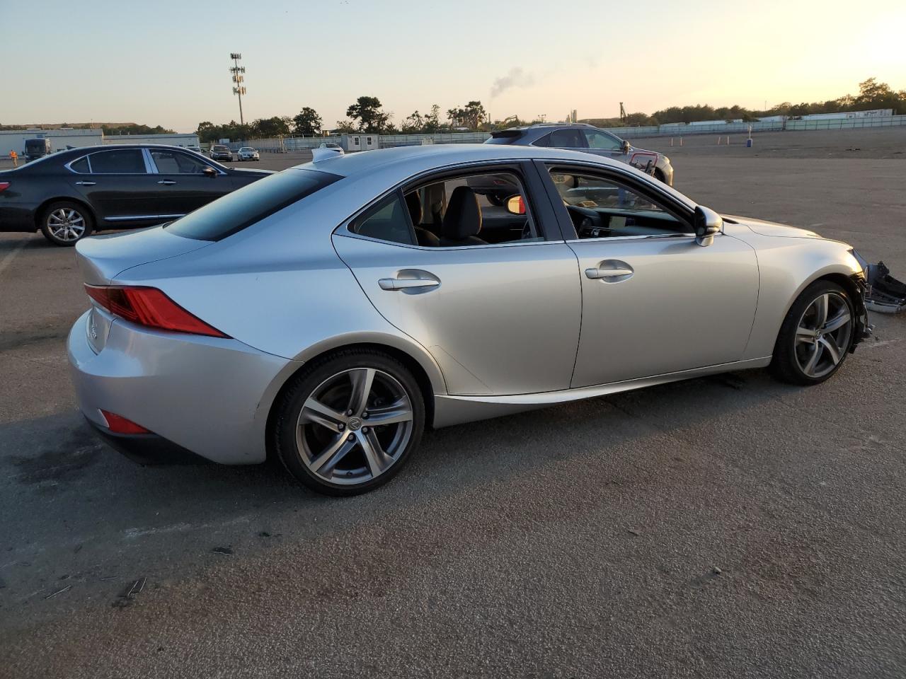 2019 LEXUS IS 300 - Image 3