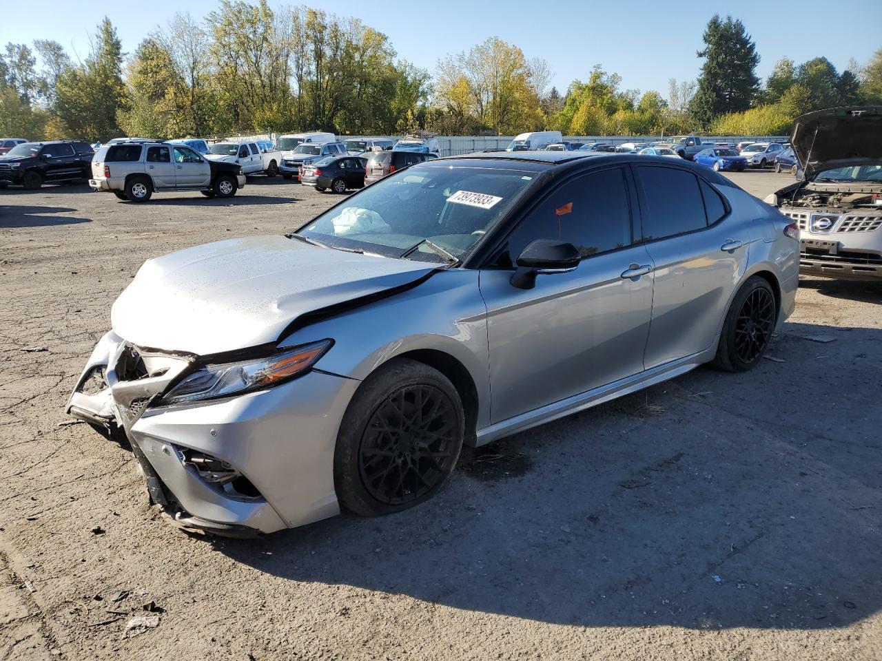 2019 TOYOTA CAMRY XSE car image