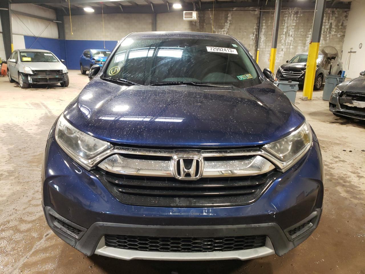 2017 HONDA CR-V LX - Image 5