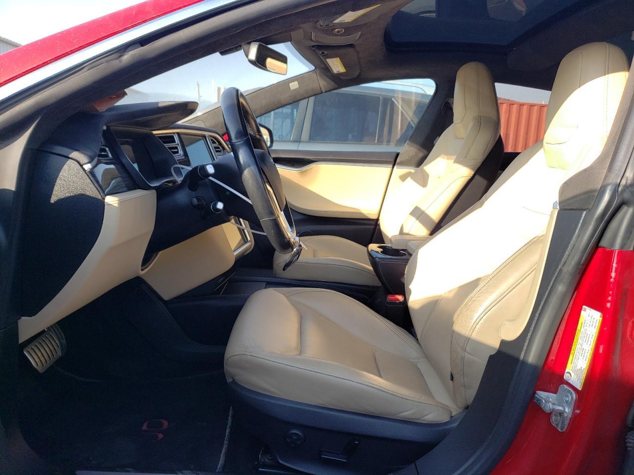 2015 TESLA MODEL S 85 - Image 7