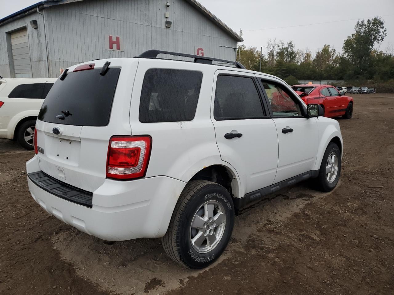 2012 FORD ESCAPE XLT - Фото 3