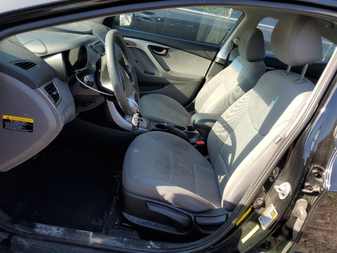 2013 HYUNDAI ELANTRA GL - Image 7