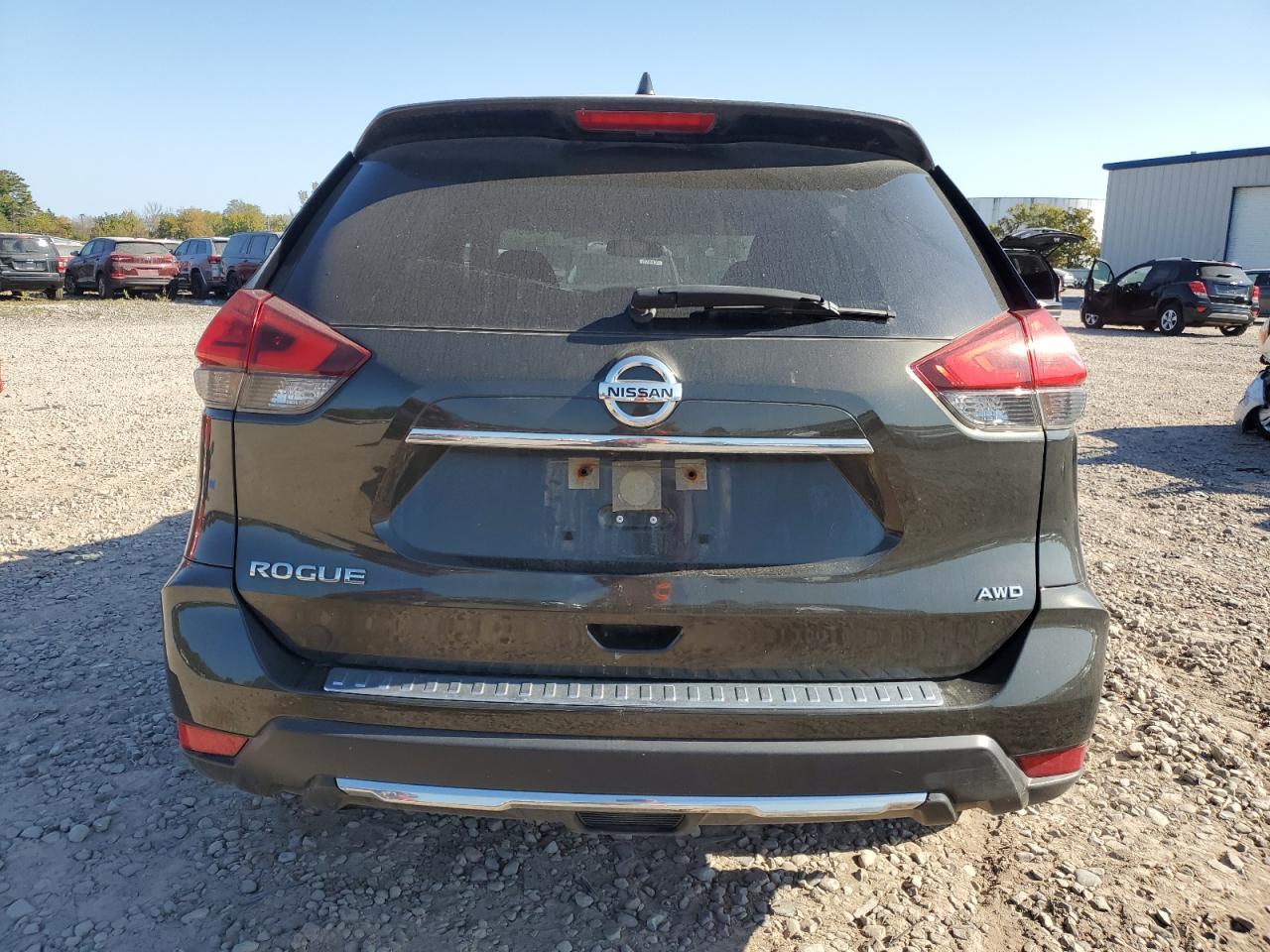 2017 NISSAN ROGUE S - Фото 6