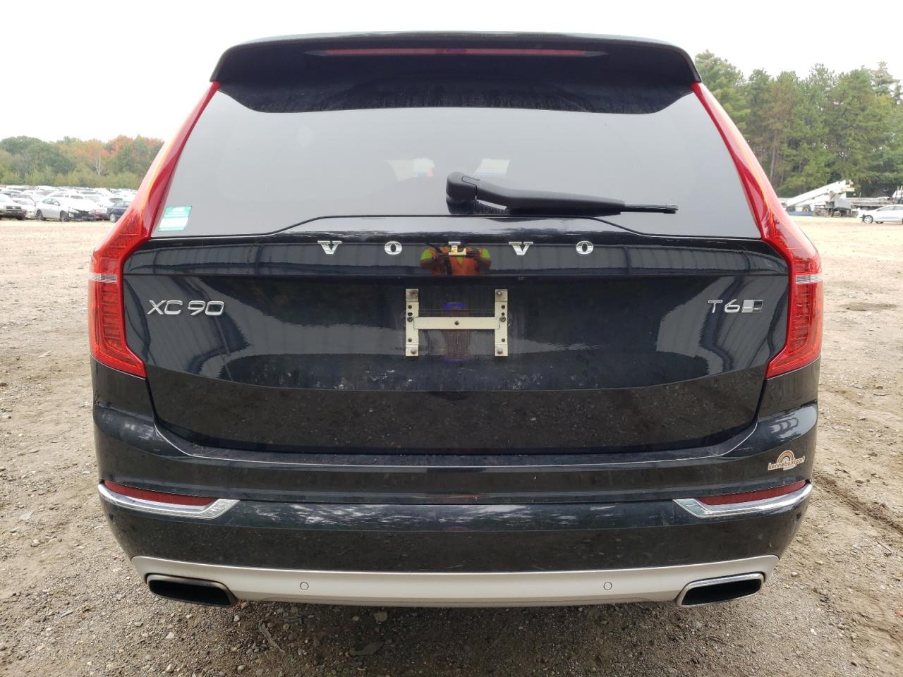 2016 VOLVO XC90 T6 - Фото 6