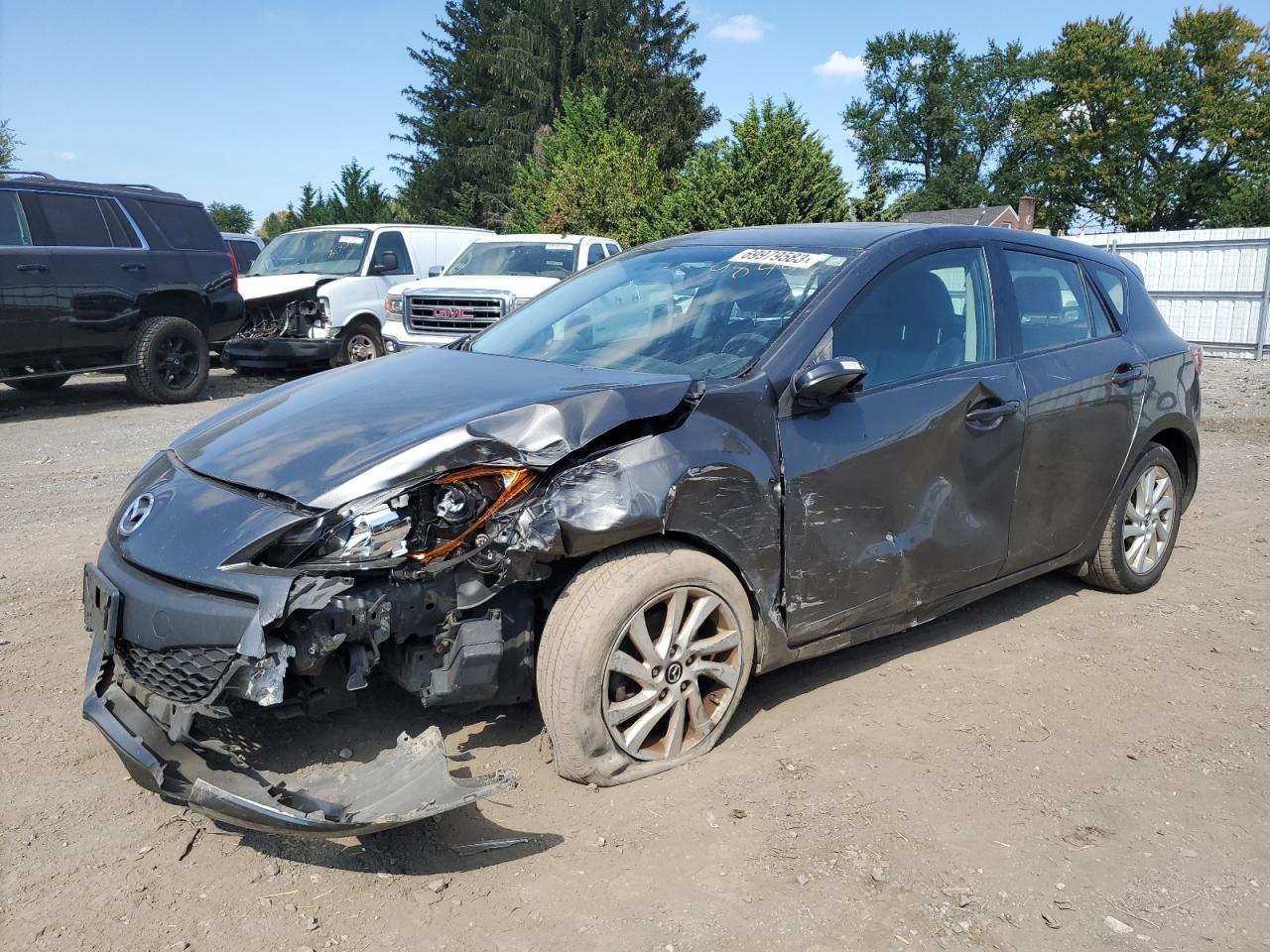 2013 MAZDA 3 I