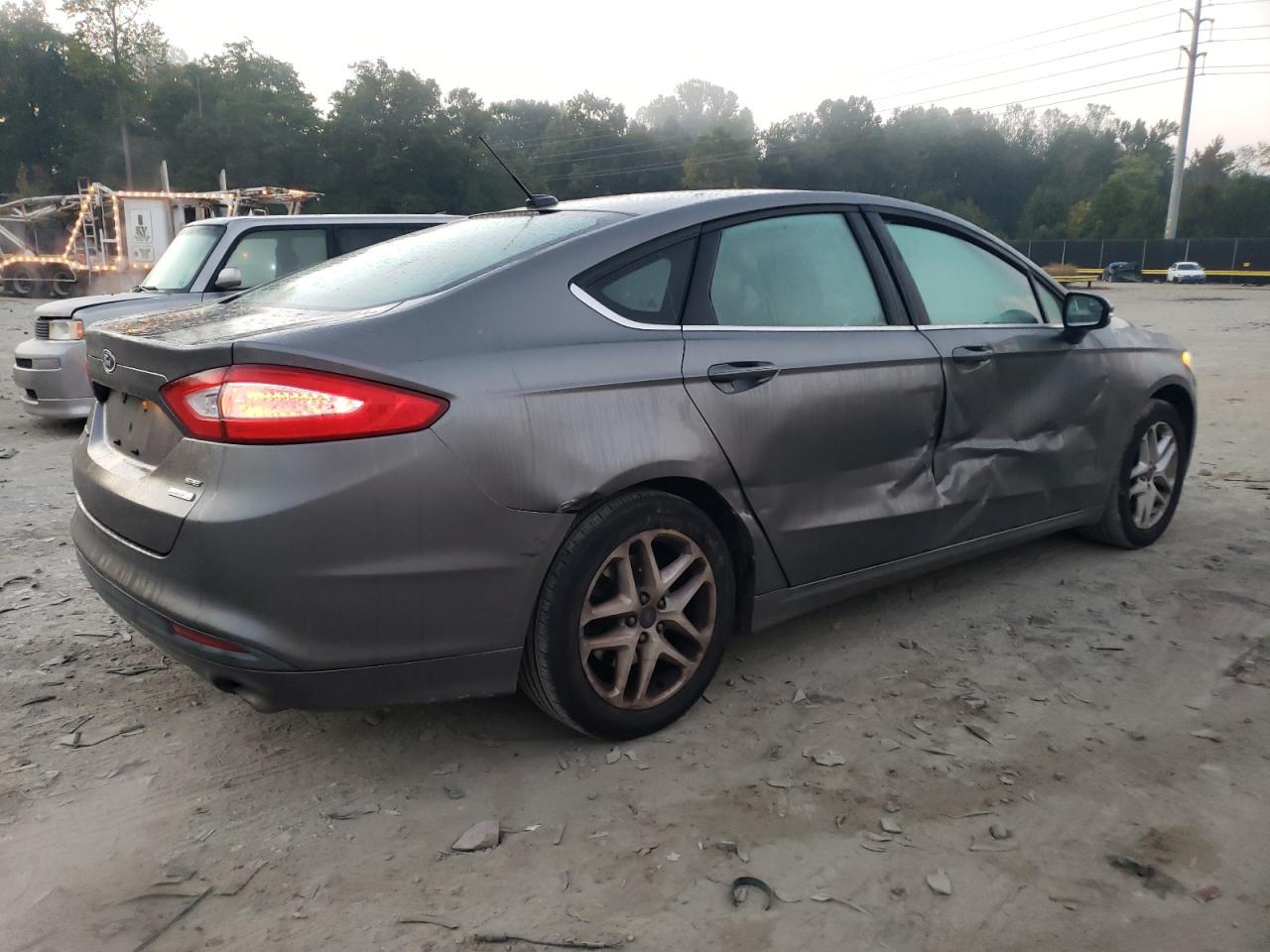 2014 FORD FUSION SE - Image 3