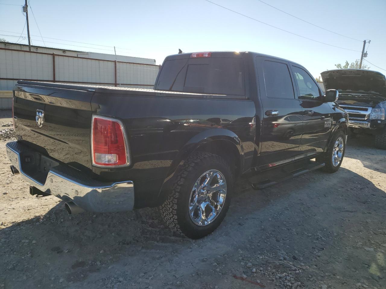 2015 RAM 1500 LARAM - Image 3