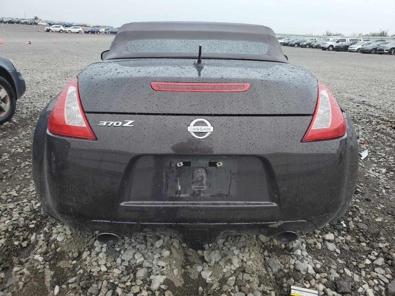 2010 NISSAN 370Z - Фото 6