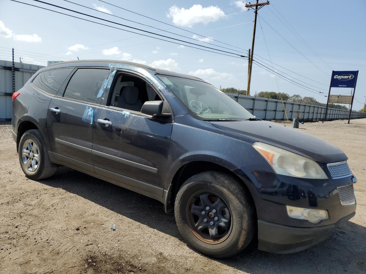 2011 CHEVROLET TRAVERSE L - Фото 4