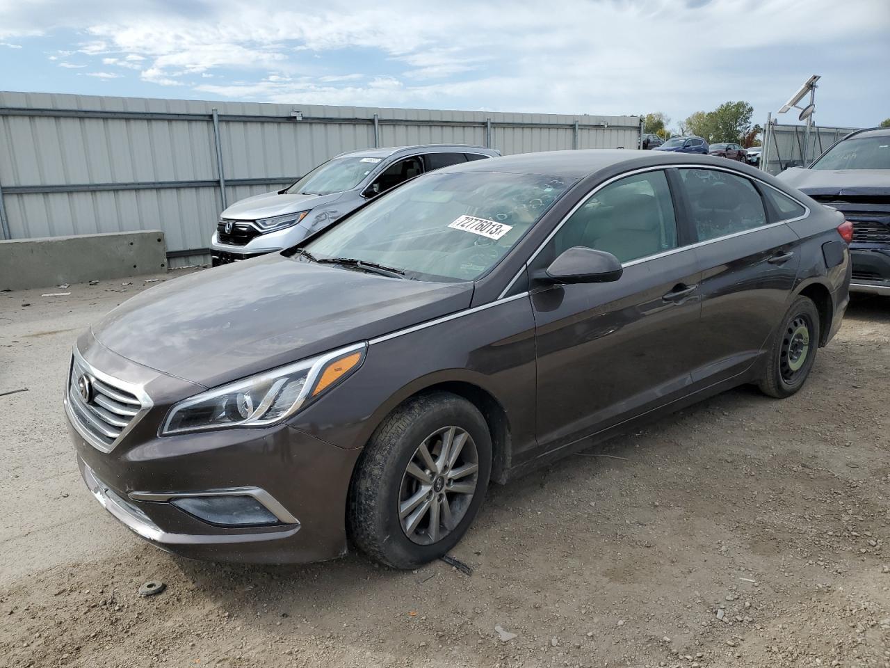 2017 HYUNDAI SONATA SE