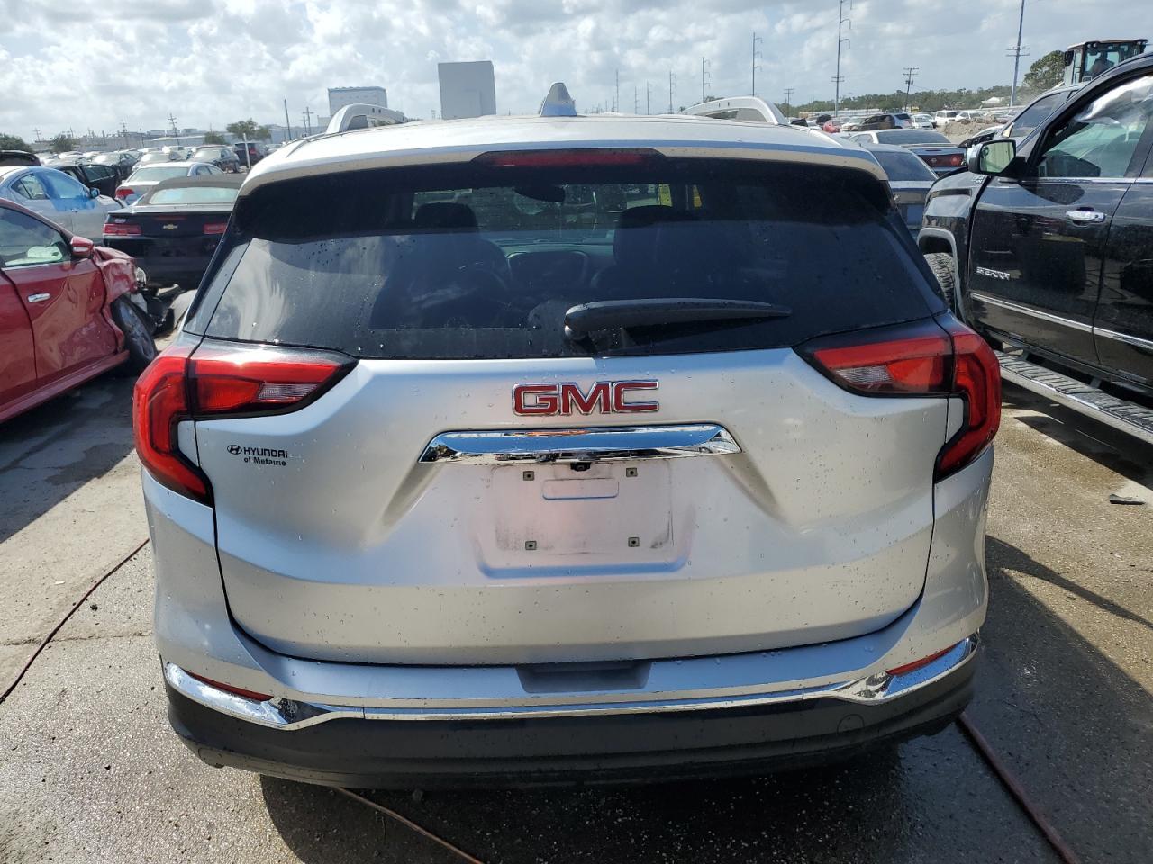 2019 GMC TERRAIN SL - Image 6