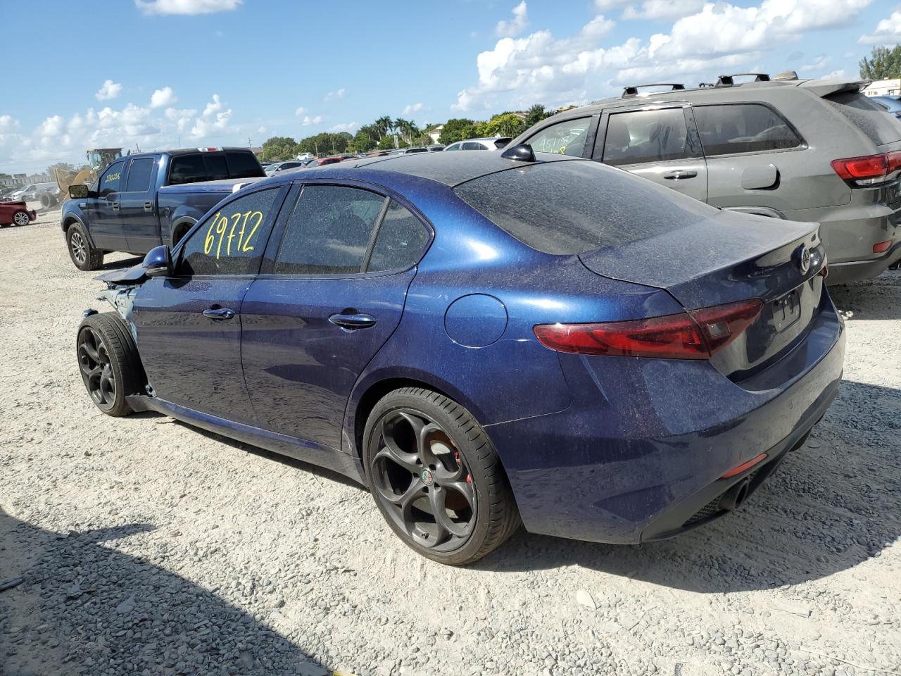 2017 ALFA ROMEO GIULIA TI - Фото 2