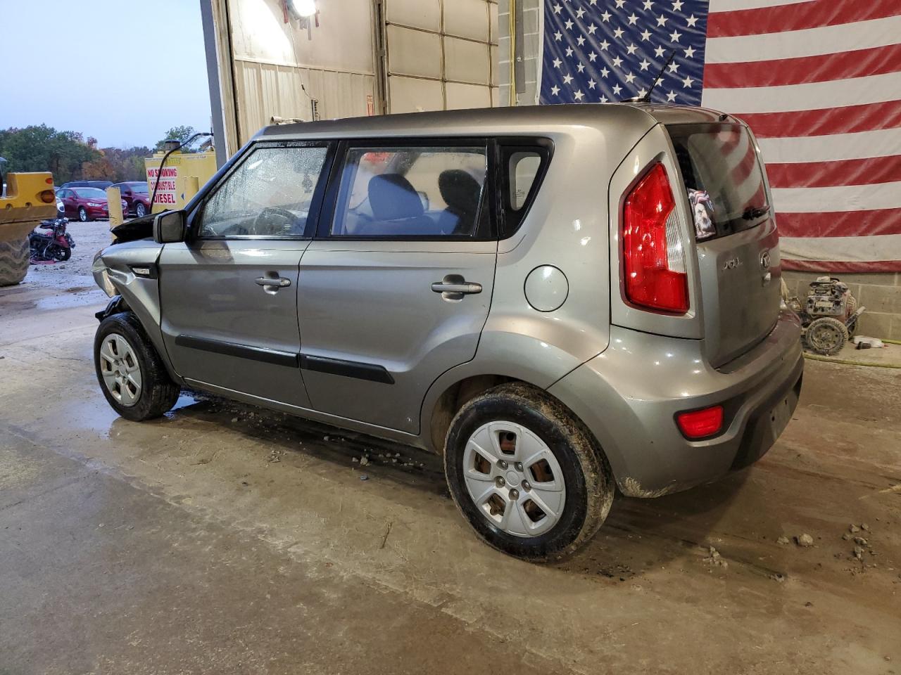2013 KIA SOUL - Image 2