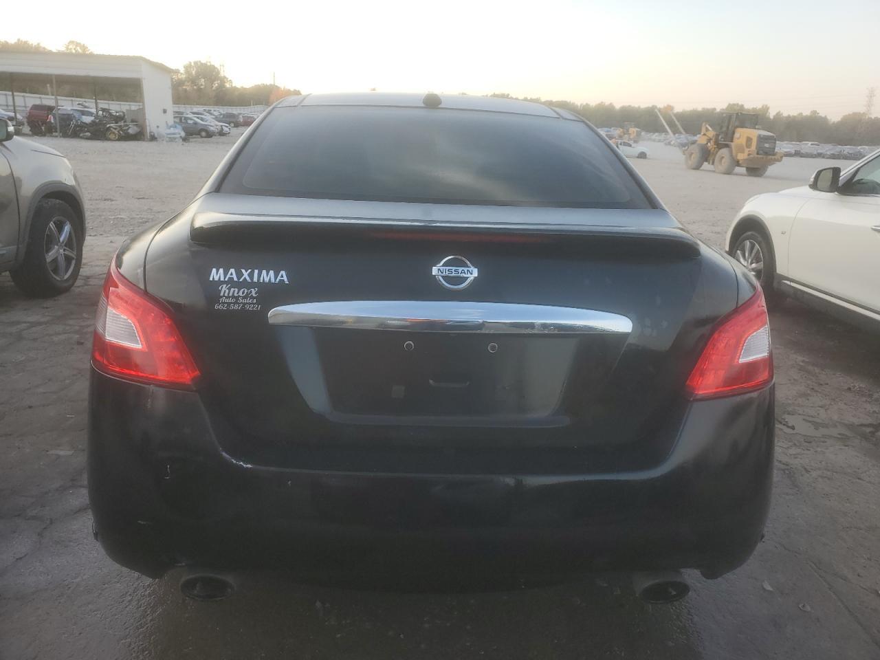 2011 NISSAN MAXIMA S - Image 6