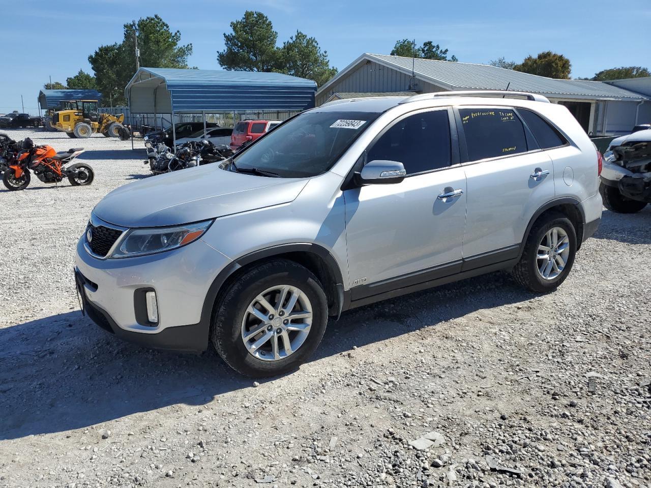 2015 KIA SORENTO LX
