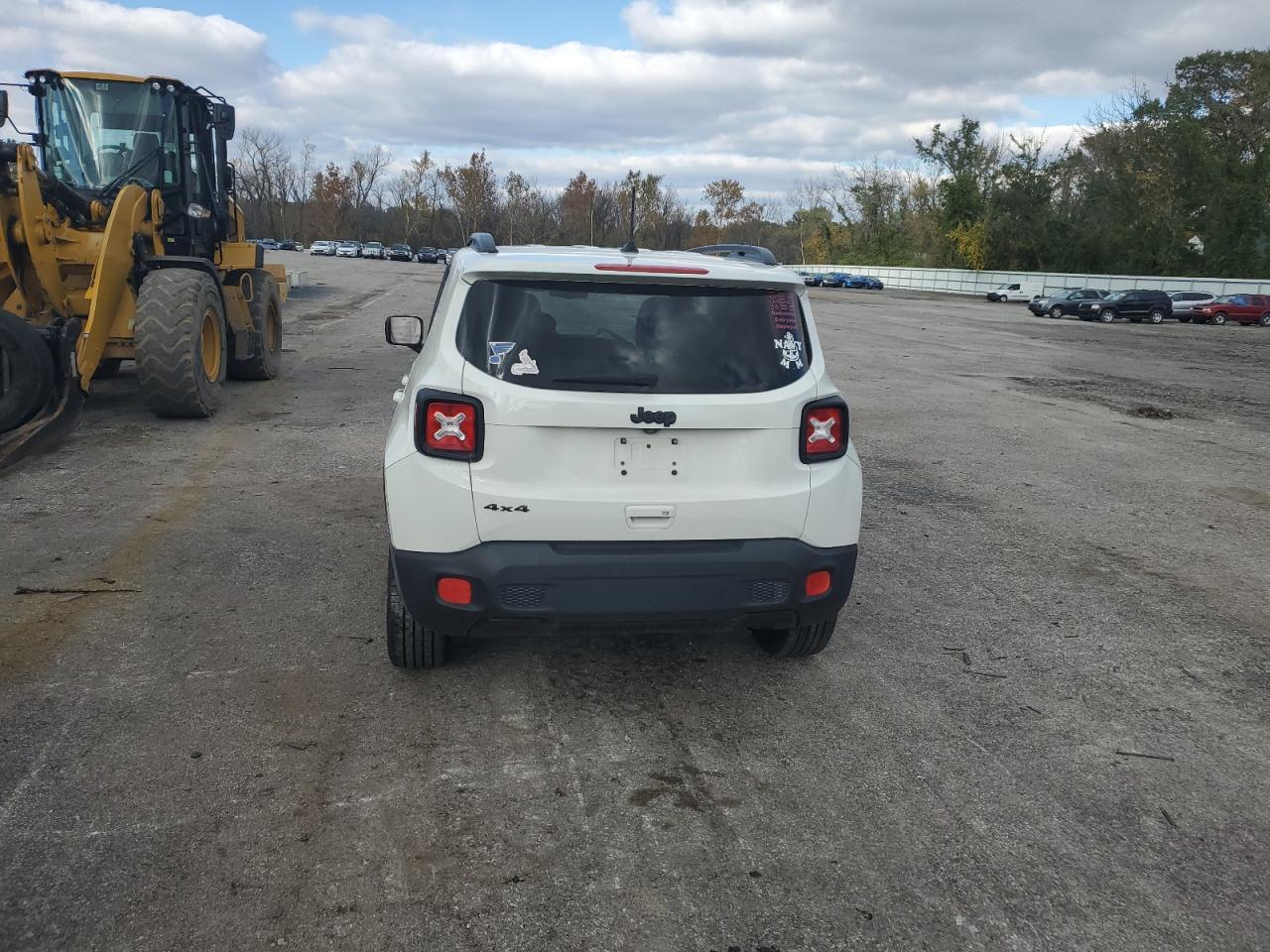 2018 JEEP RENEGADE L - Image 6