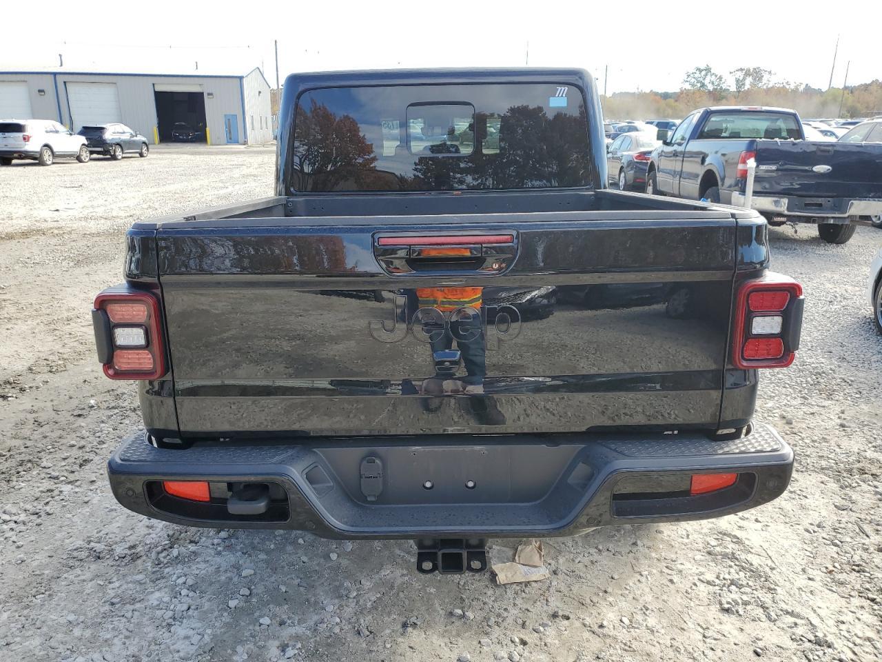 2021 JEEP GLADIATOR - Image 6